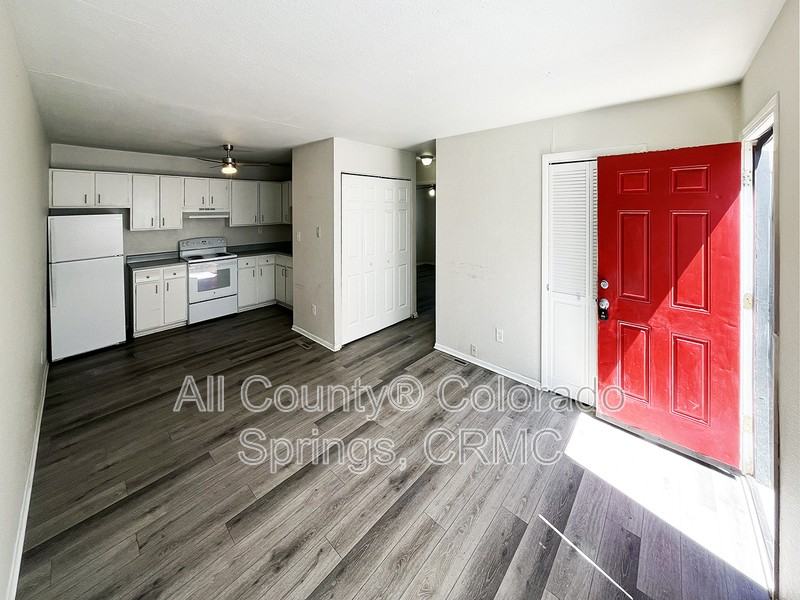 4331 Ericson Dr #4 - Photo 3 of 17