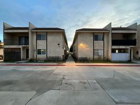 1520 N California Ave #205 - Photo 1 of 1