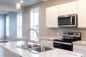 featured image of 6005 Elysian Rd #102