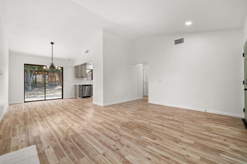 4717 Boylston Ct - Photo 3 of 14