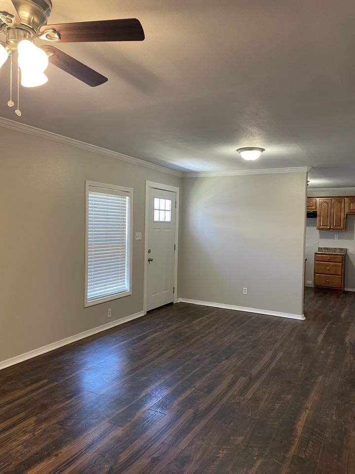 7008 Belmont Cv - Photo 2 of 31