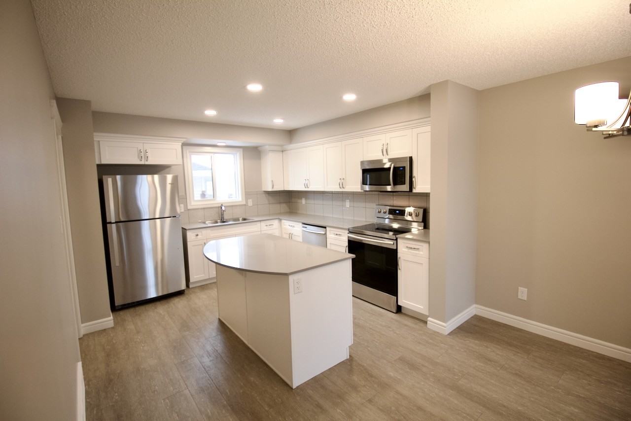 208 Allard Way - Photo 2 of 29