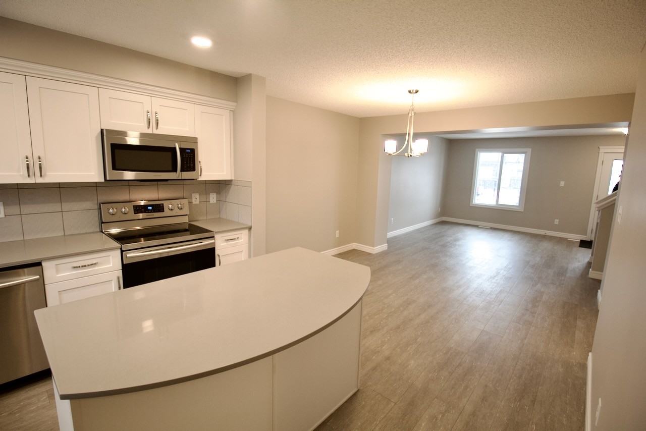 208 Allard Way - Photo 5 of 29