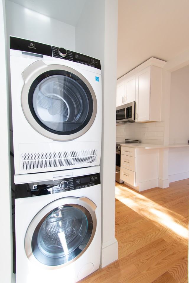 178 Hemenway St #15 - Photo 7 of 9