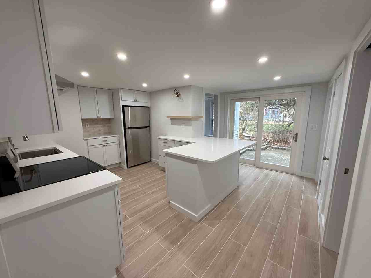 4 Evergreen Ave #NA - Photo 2 of 5