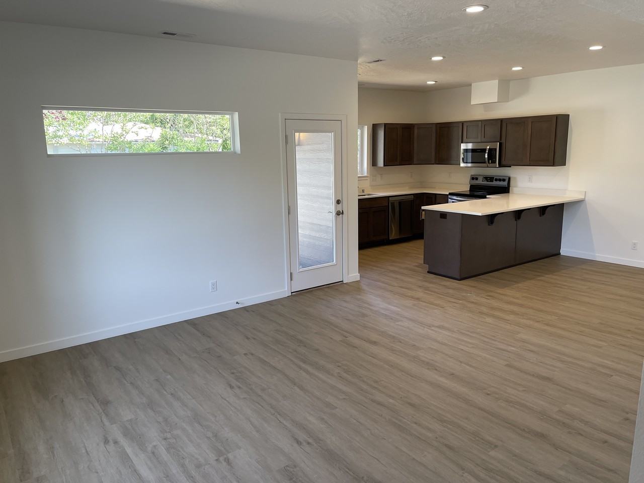 612 North Farr Road #612 - Photo 3 of 12