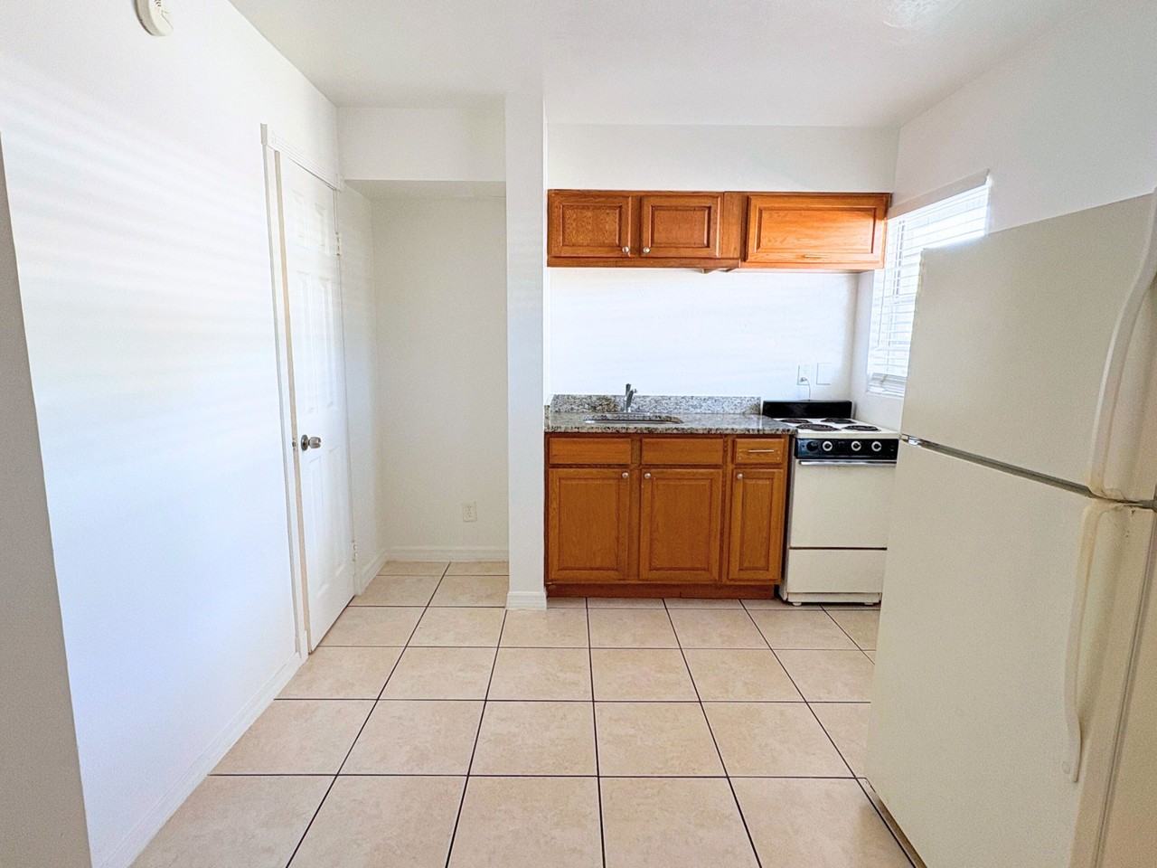 4611 South Congress Avenue - Photo 7 of 50