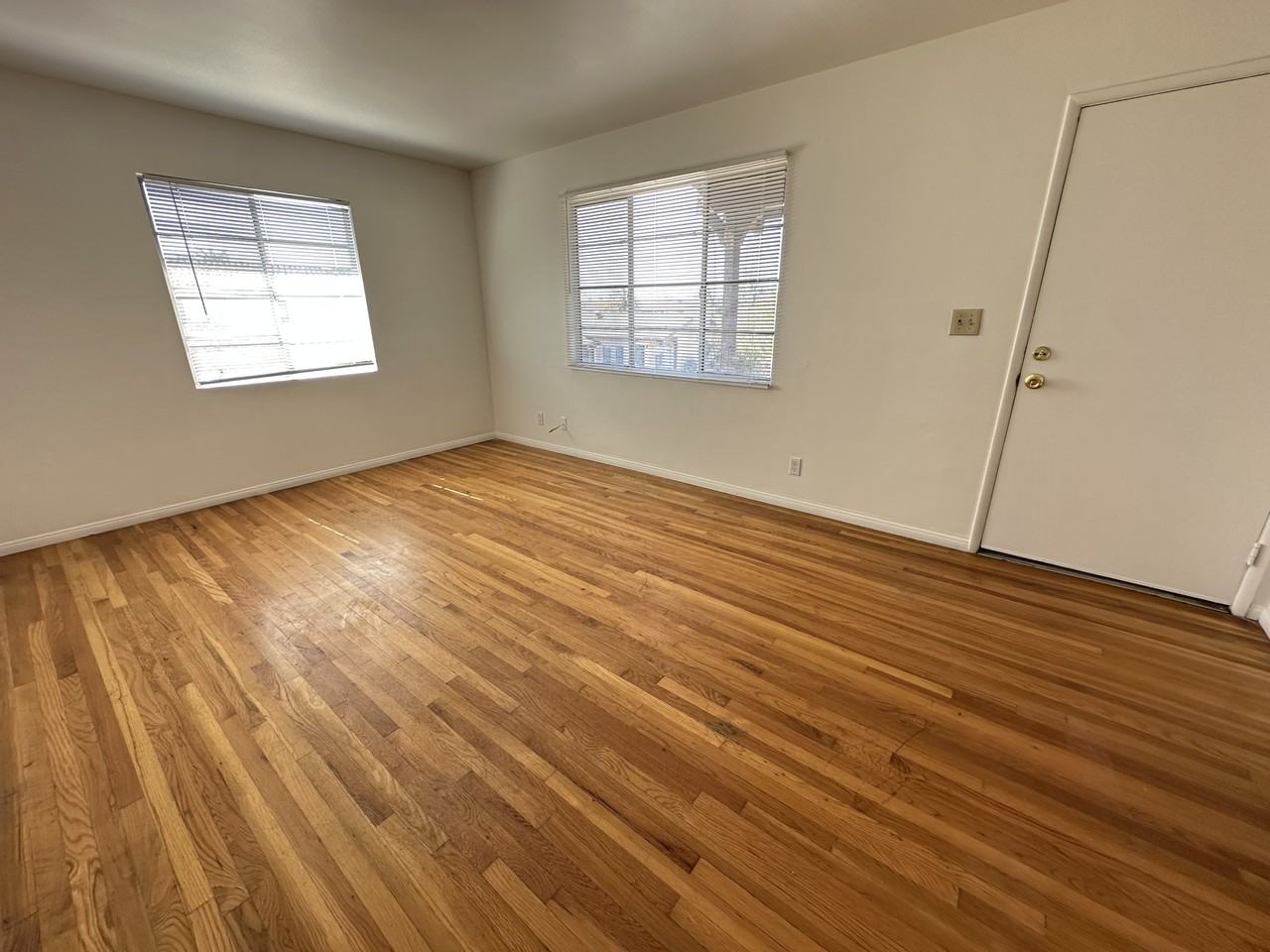 2844 State Street - Photo 2 of 4