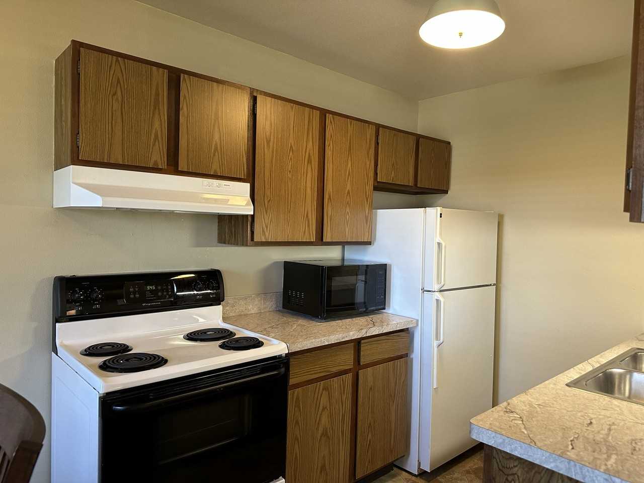 309 Carver Street - Photo 5 of 33