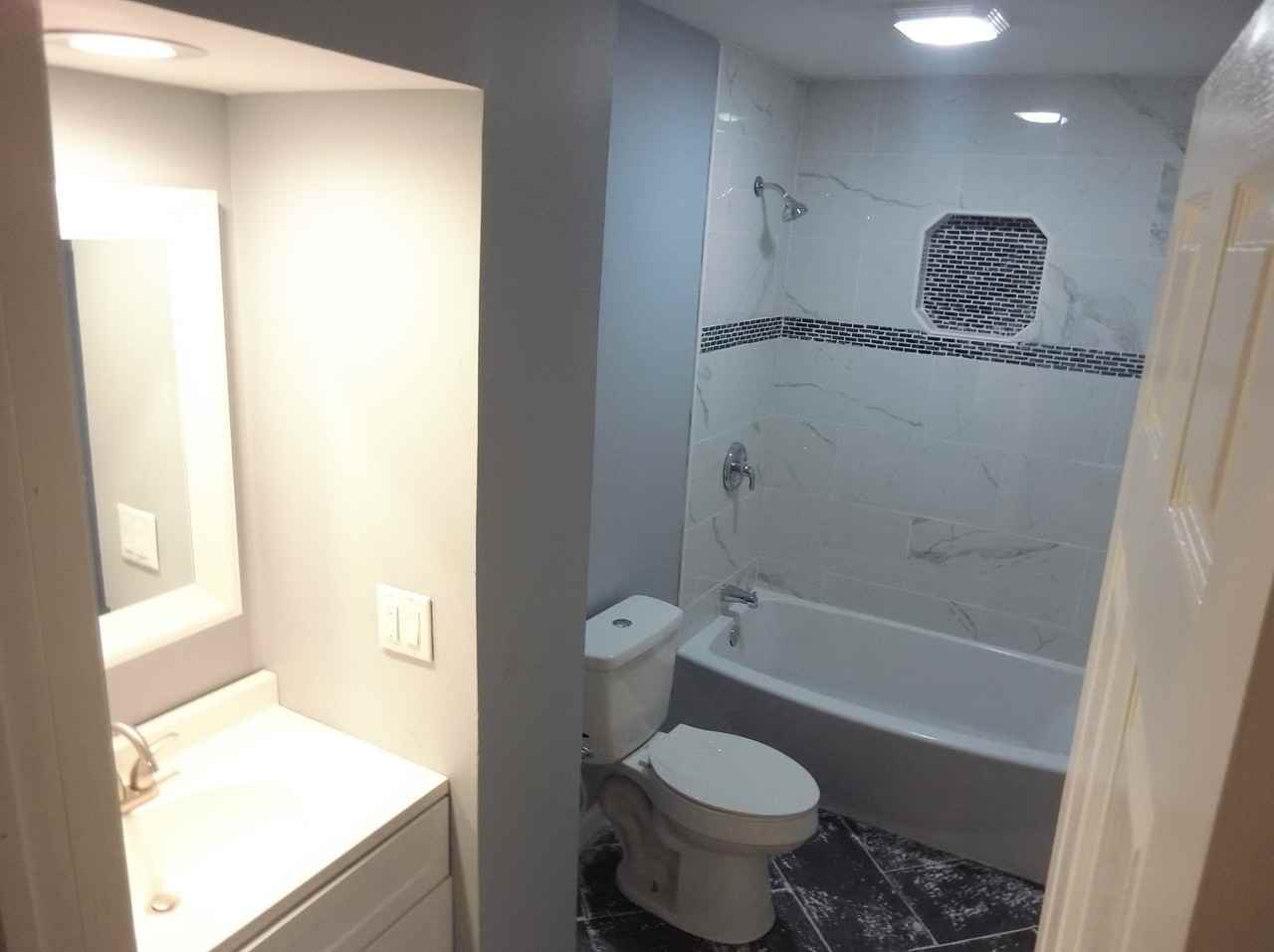 304 Maple Street - Photo 5 of 20