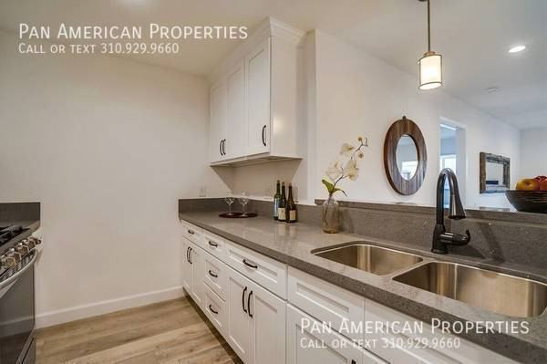 1718 N. Avalon Blvd - Photo 2 of 24