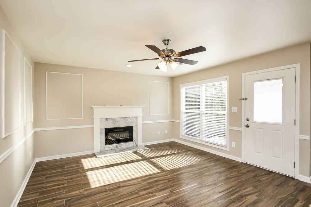 655 Suwanee Lakes Cir - Photo 6 of 17