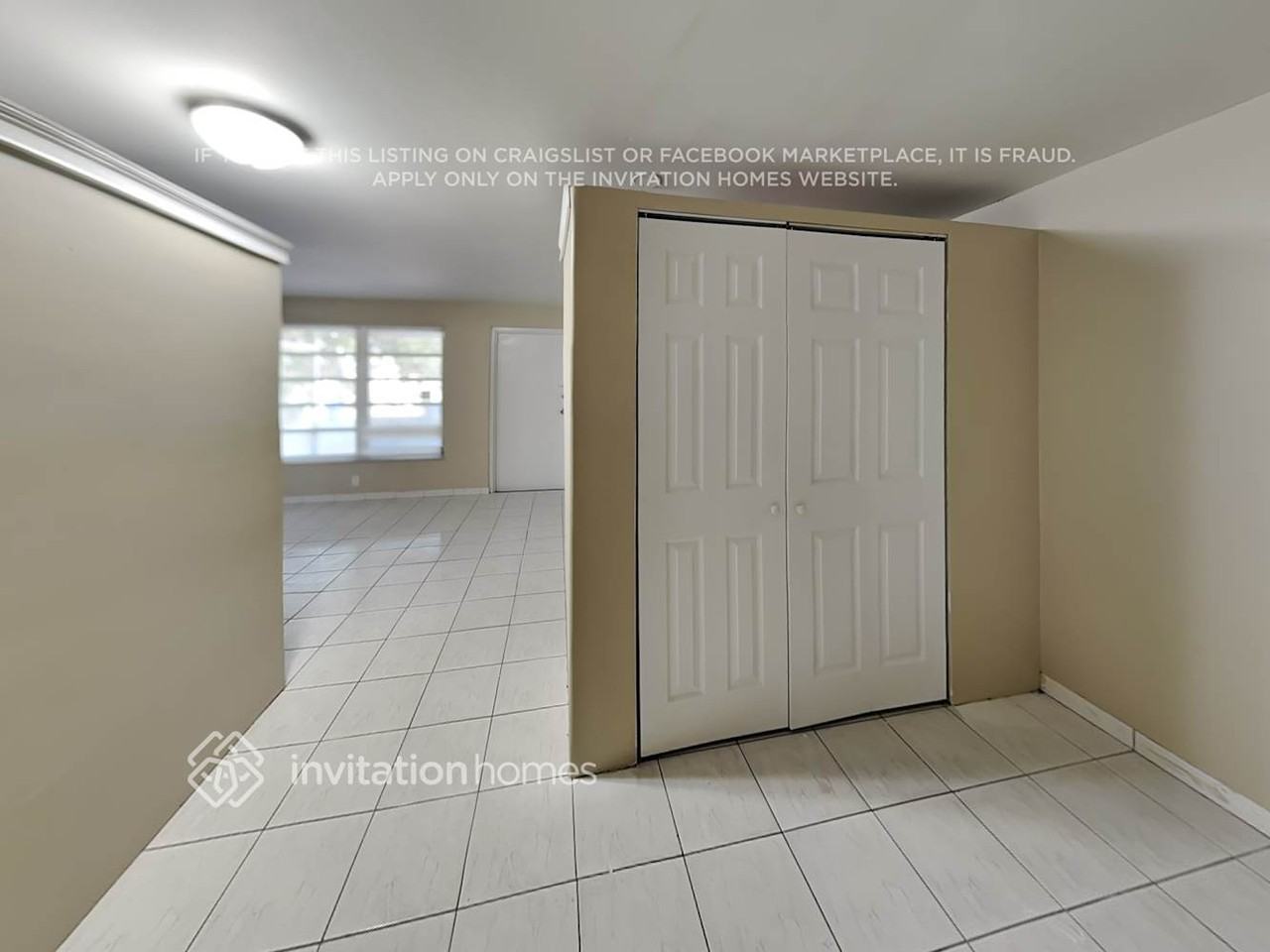 1731 N 56th Ave - Photo 6 of 22