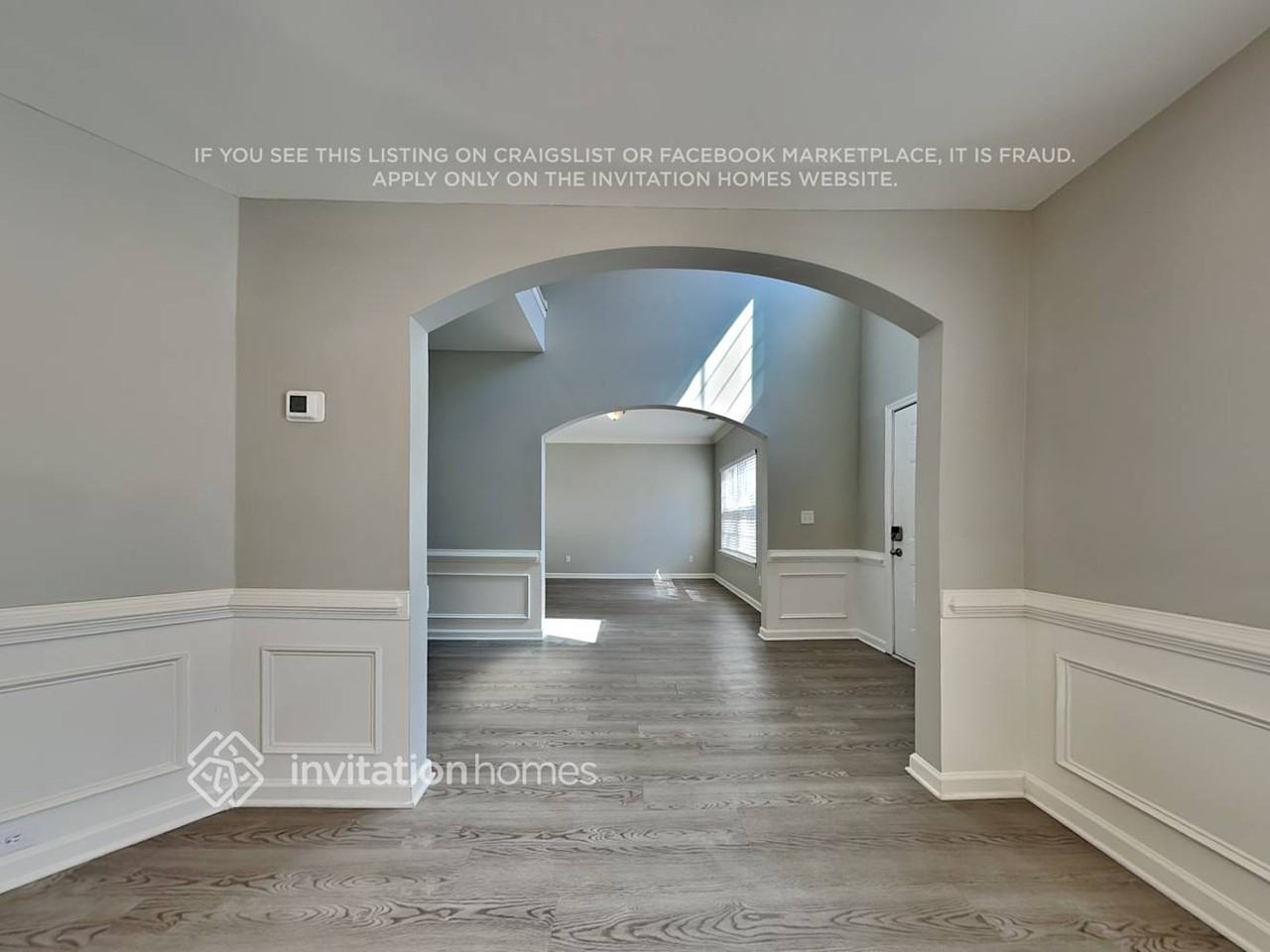 323 Viceroy Curv - Photo 4 of 24