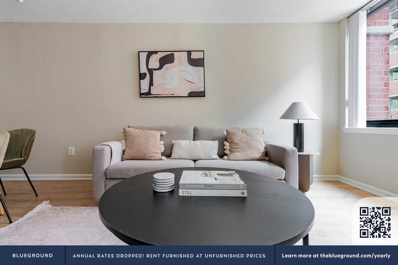 1401 N Taft St #1051 - Photo 3 of 33