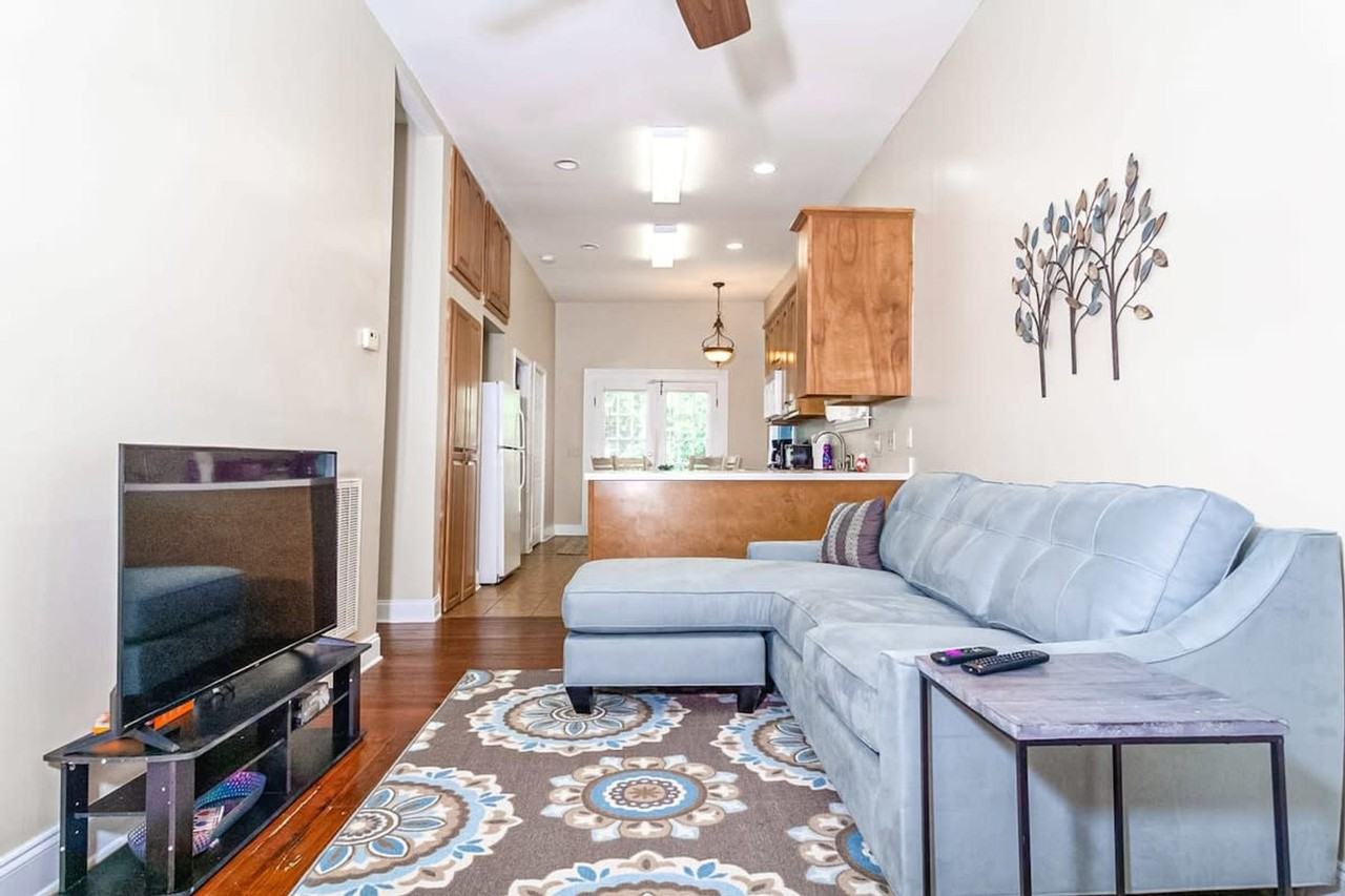 423 2nd Ave #1043431P - Photo 2 of 32