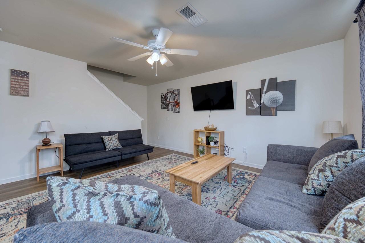 765 Compass Trl #1043484P - Photo 4 of 43