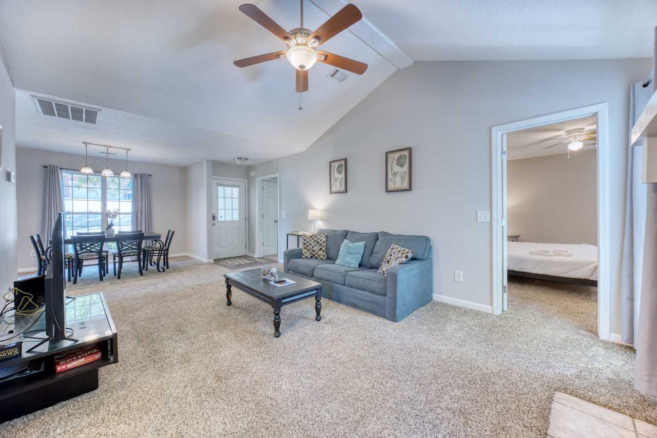 4209 King Arthur Pl #1043488P - Photo 5 of 47