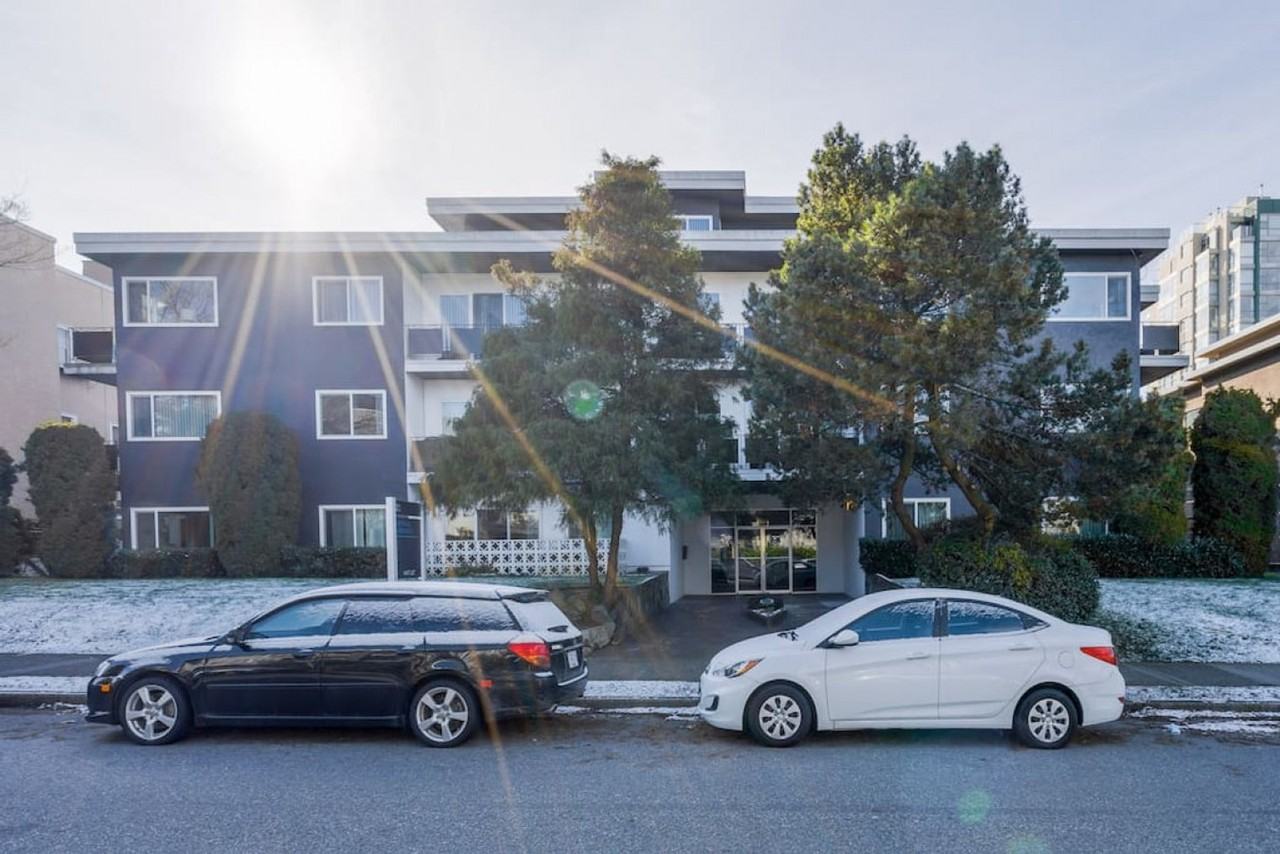 1550 West 11th Ave #1051811P - Photo 6 of 20