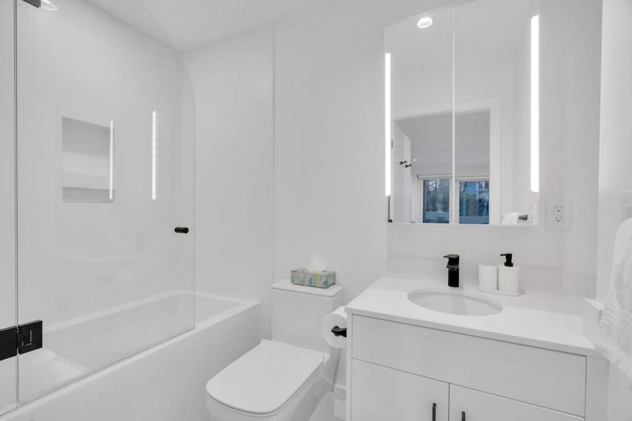 3008 Manitoba St #1051773P - Photo 6 of 19