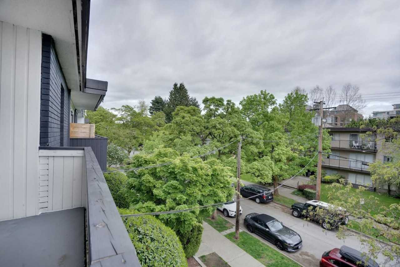 2225 West 8th Ave #1051803P - Photo 5 of 20
