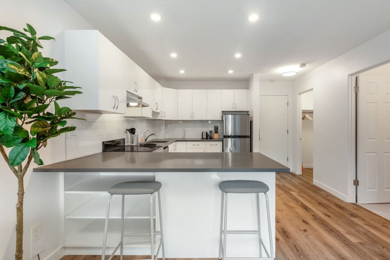 254 East 12th Ave #1051851P - Photo 7 of 15