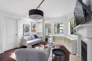 1126 West 11th Ave - Photo 1 of 1