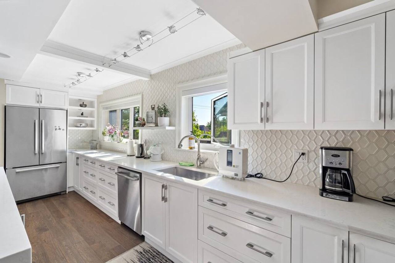 2457 West 7th Ave #1051831P - Photo 6 of 42