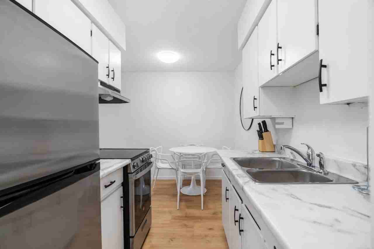 229 East 13th Ave #1051832P - Photo 3 of 21