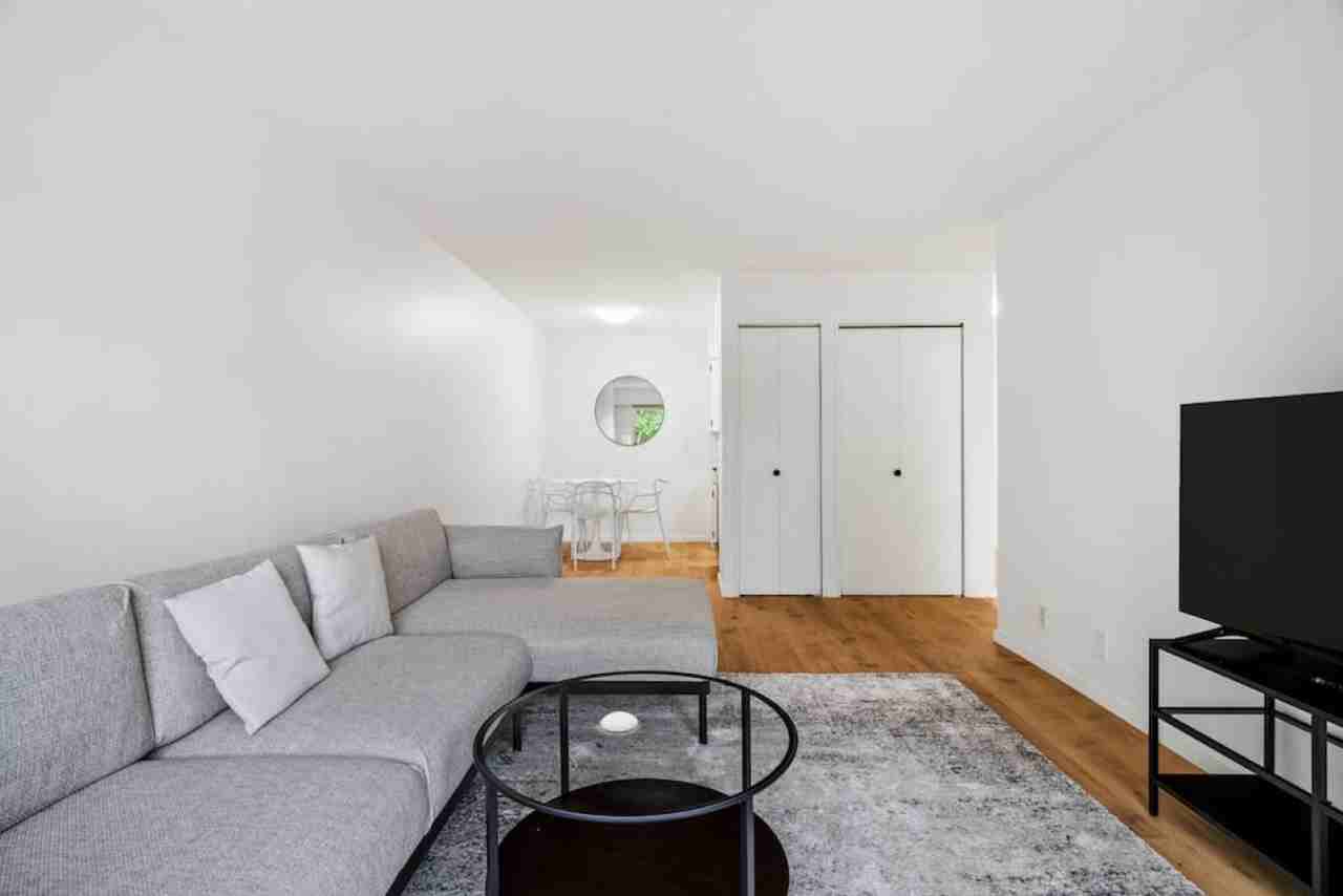 229 East 13th Ave #1051832P - Photo 4 of 21