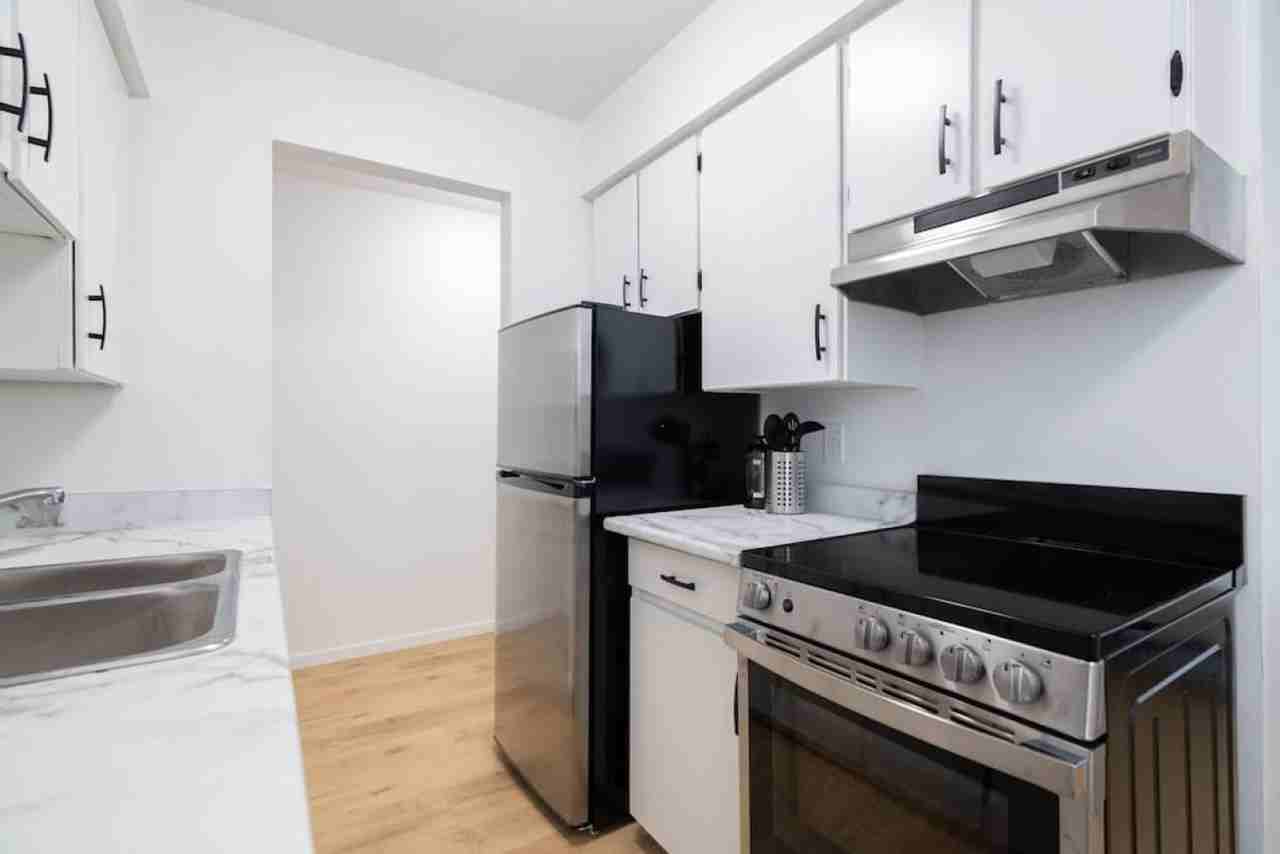 229 East 13th Ave #1051832P - Photo 6 of 21