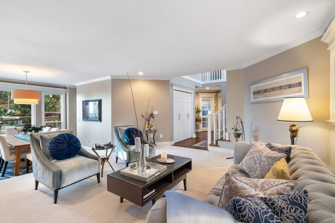 935 Sauve Crt #1051854P - Photo 2 of 50