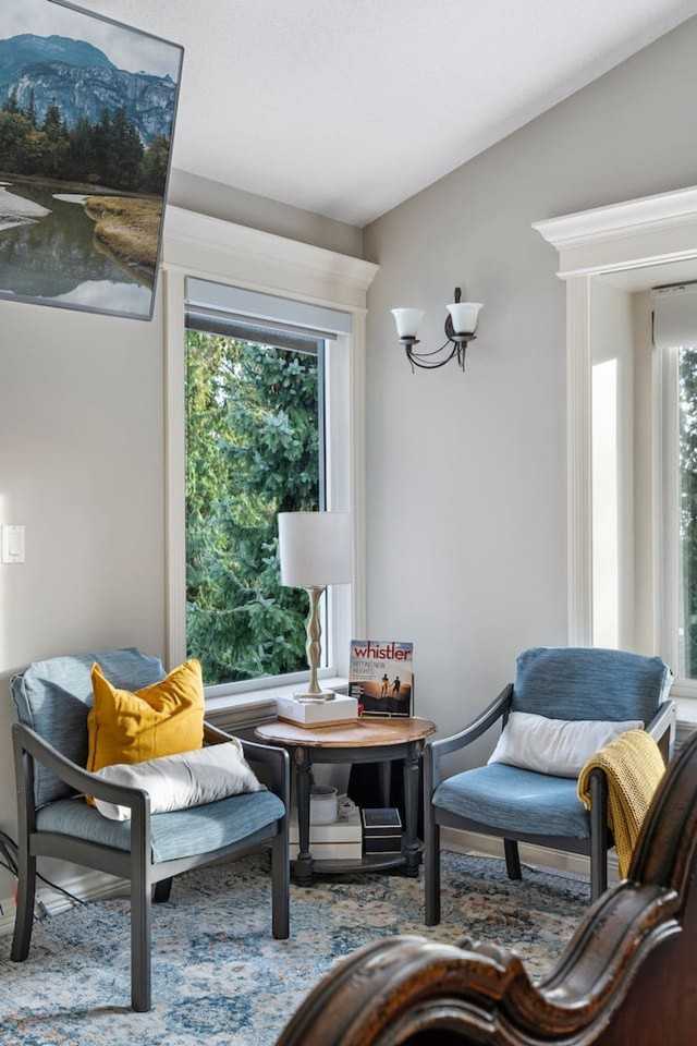 935 Sauve Crt #1051854P - Photo 5 of 50