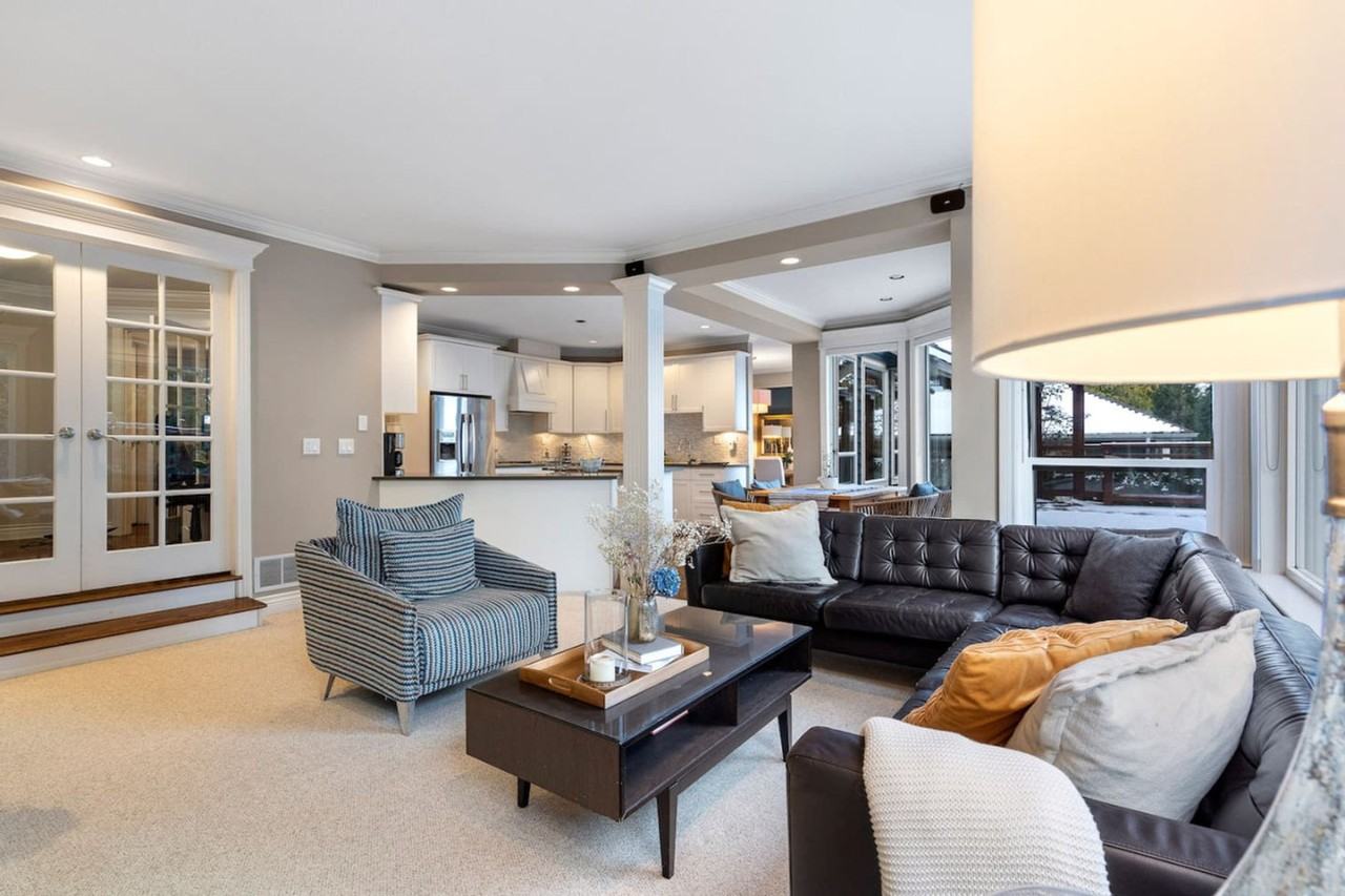 935 Sauve Crt #1051854P - Photo 6 of 50