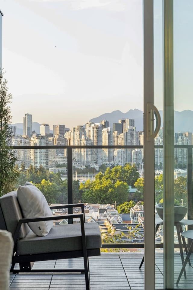 728 West 8th Ave #1051903P - Photo 7 of 31