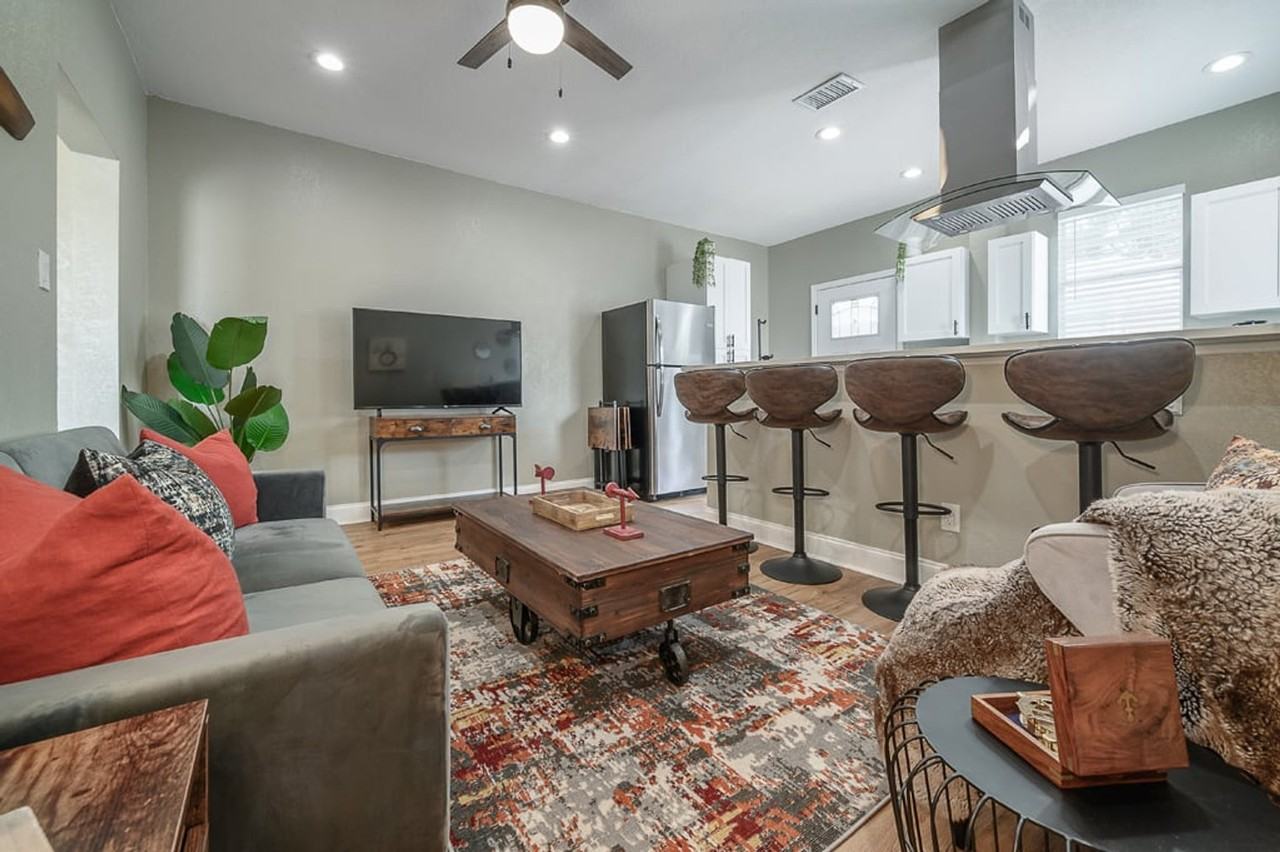 2501 West North B Street - Photo 2 of 63