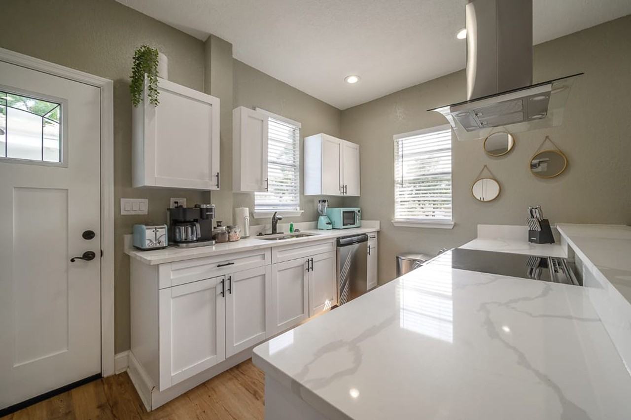 2501 West North B Street - Photo 7 of 48