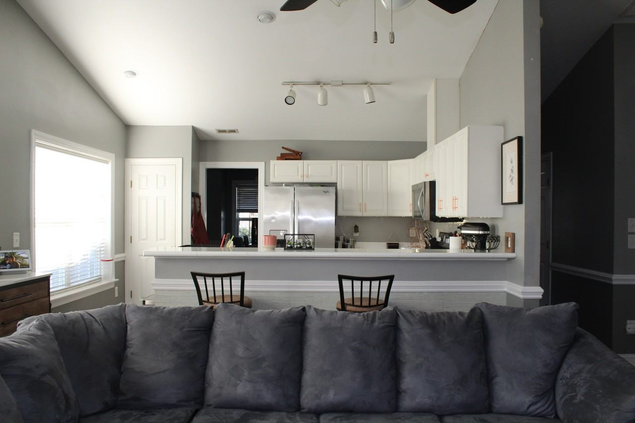 110 Jubilee Pl - Photo 2 of 50