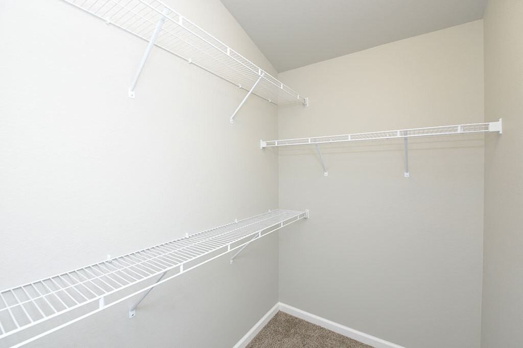 1702 18th St N - Photo 3 of 10