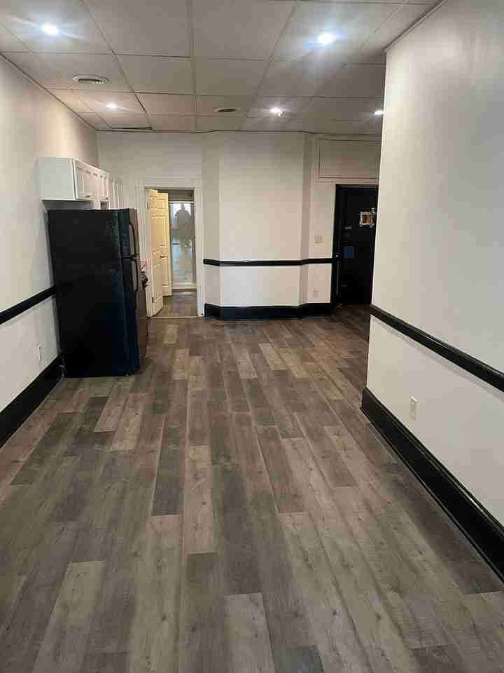 1303 N Charles Street - Photo 2 of 10