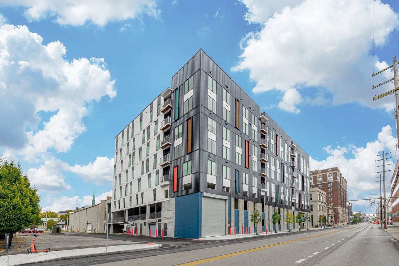 Vera on Broad - Photo 7 of 50