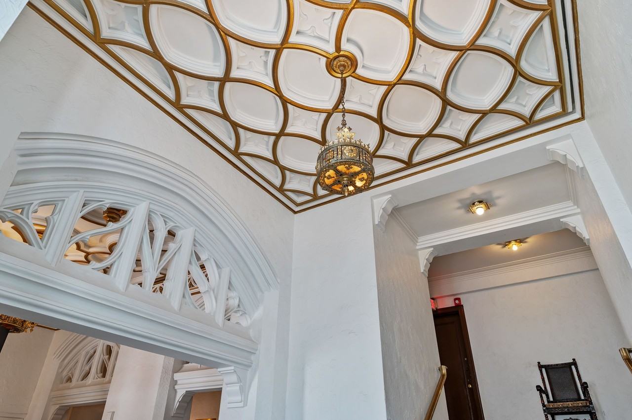 New King Edward Apartments - Photo 6 of 33