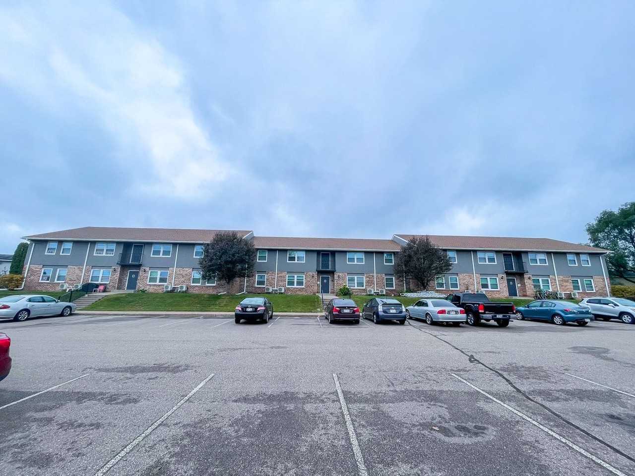 Eagle Rock 3 - Photo 2 of 21