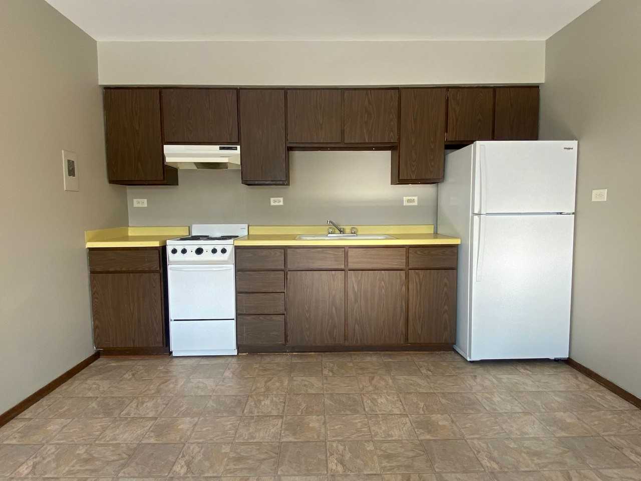 Eagle Rock 3 - Photo 3 of 21