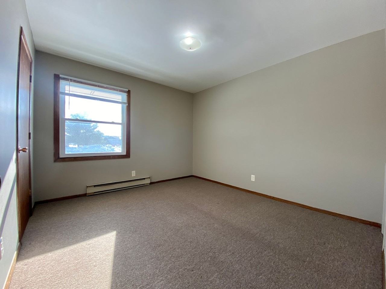 Eagle Rock 3 - Photo 7 of 21