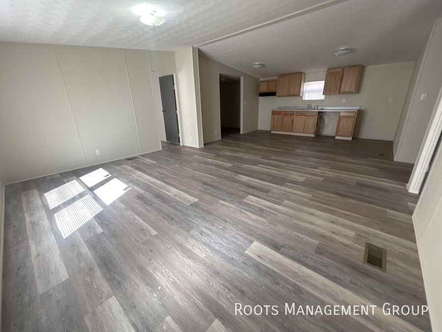 300 E 16th Ave #65 - Photo 3 of 6