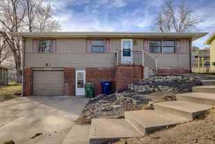 3113 Golden Blvd - Photo 1 of 1