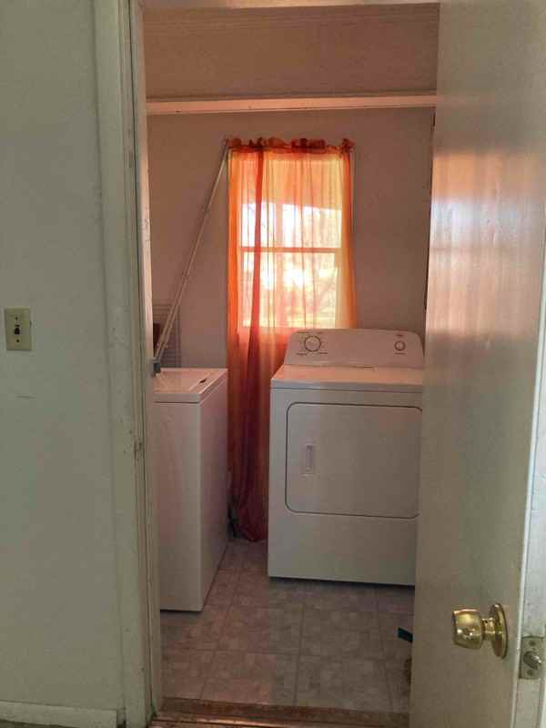 5912 Owen St - Photo 5 of 7