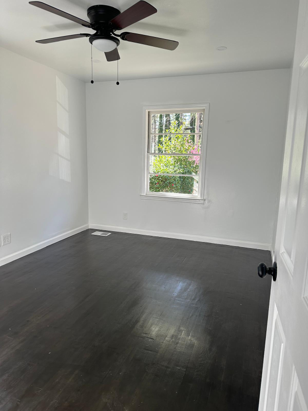 1951 Handley Ave Sw - Photo 7 of 14