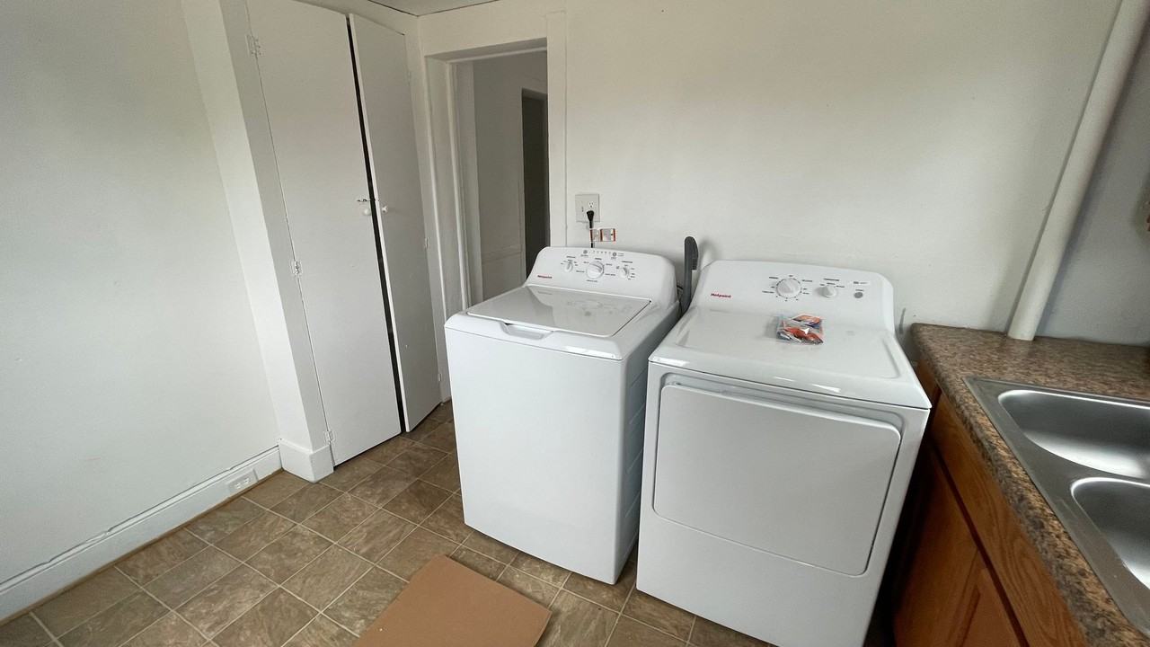 30 W North St - Photo 3 of 11